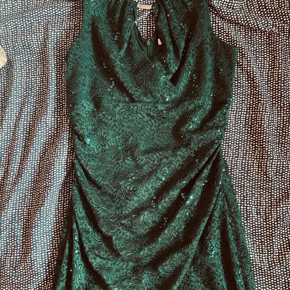 Green sequins dress
